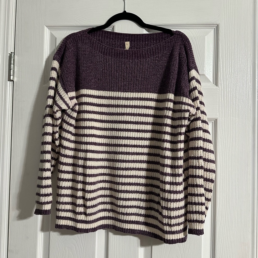 Women’s “Wishlist” Chenille Sweater